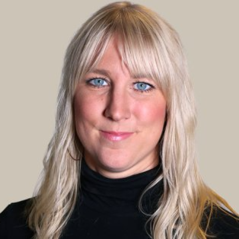 Porträttbild av Sanna Gustafsson